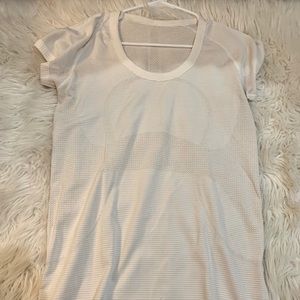 Lululemon swiftly tech